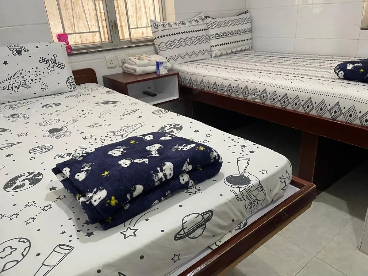 Guest house Relaince International Hostel Hong Kong China